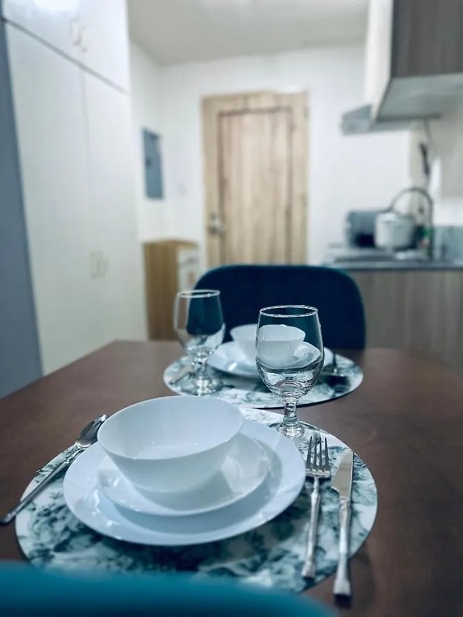 Lengs Place 2 - Studio Unit With Balcony At Inspiria Condo Davao City 0*,  Filipinas